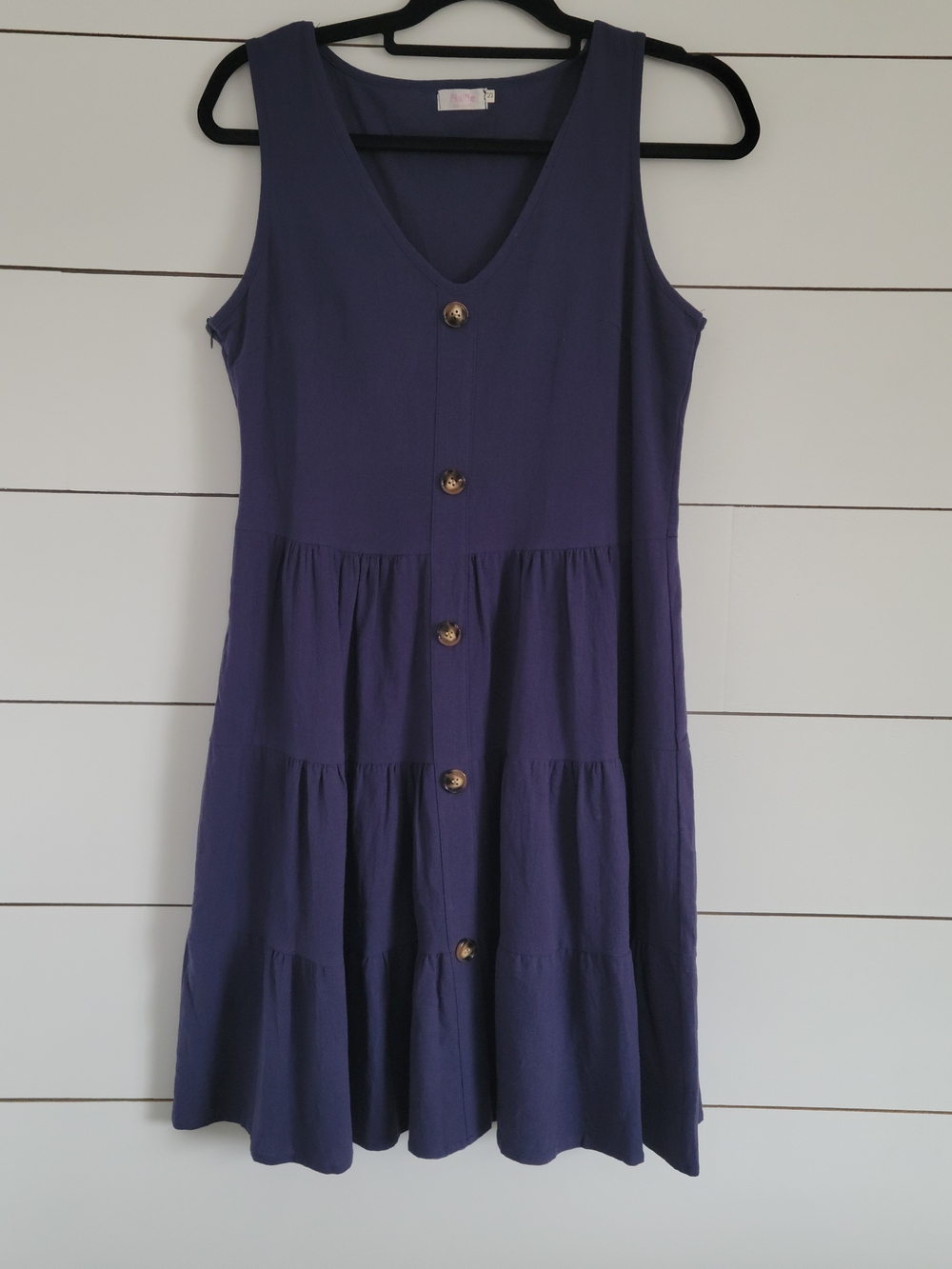 Alife Sleeveless Tiered Button-Front Dress in Navy, Small